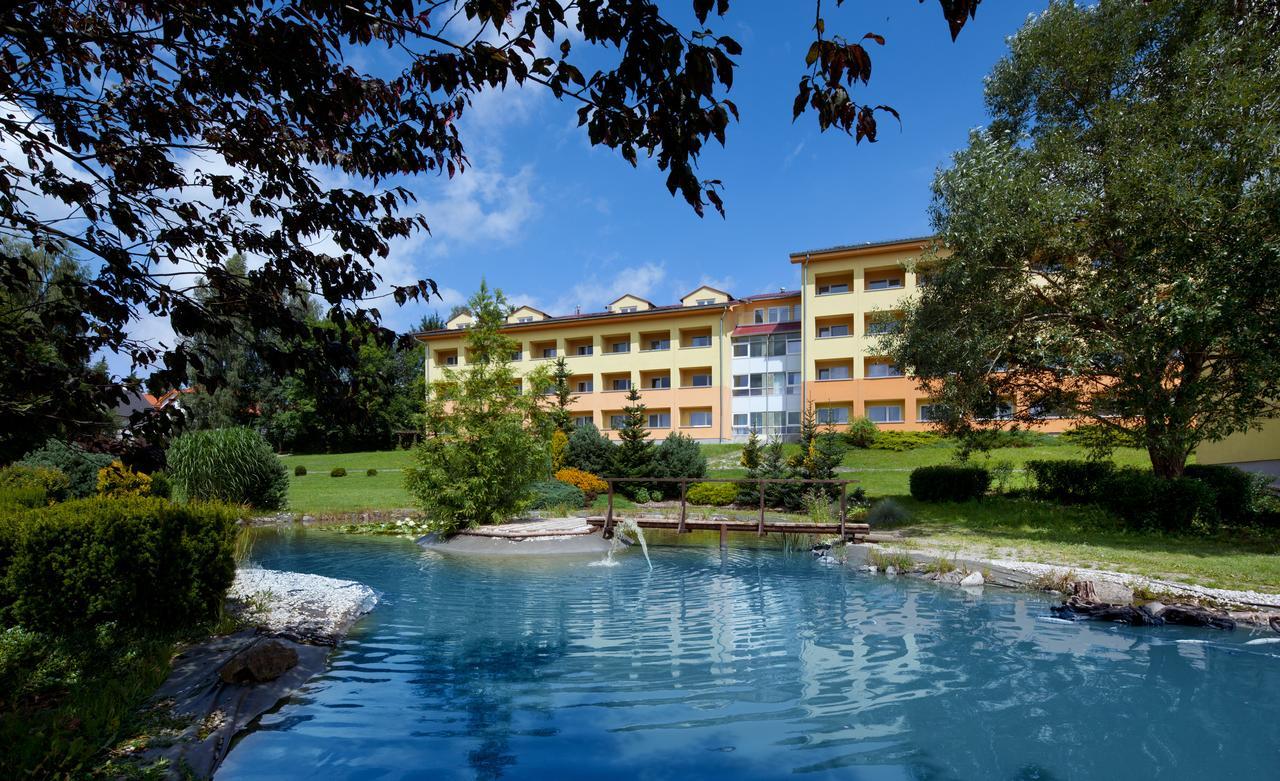 Lipno Wellness - Frymburk Hotel Private Family Room Kültér fotó