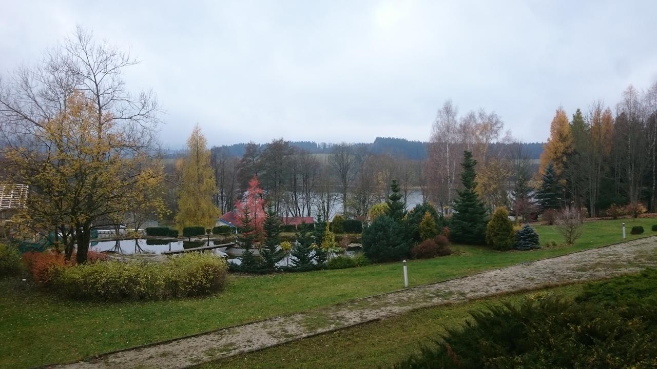 Lipno Wellness - Frymburk Hotel Private Family Room Kültér fotó